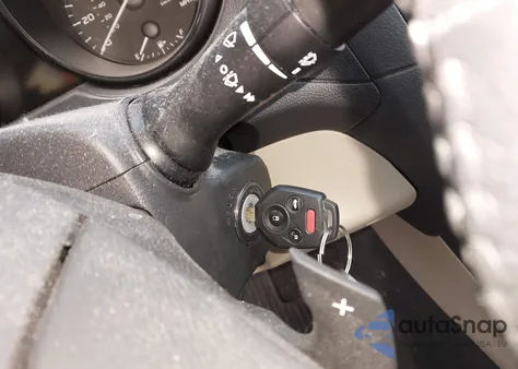 2017 Subaru Legacy 2.5I Premium z USA, uszkodzony, nr VIN 4S3BNAF61H3024622